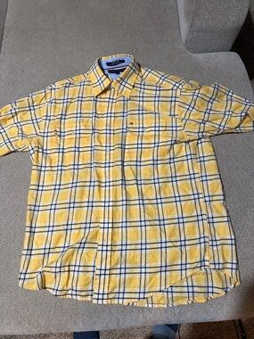 Tommy Hilfiger Yellow Plaid Short-Sleeve Button-Down